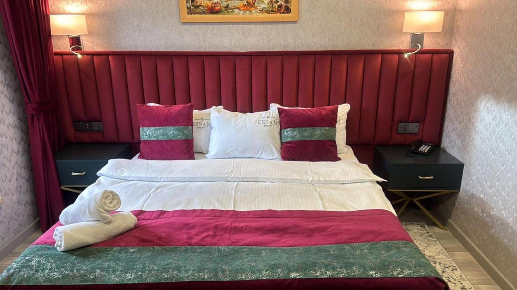 Essam Deluxe Hotel Baky Esterno foto